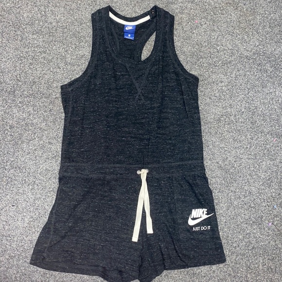 Nike Grey Terry Women’s Romper (size M) - Picture 2 of 3